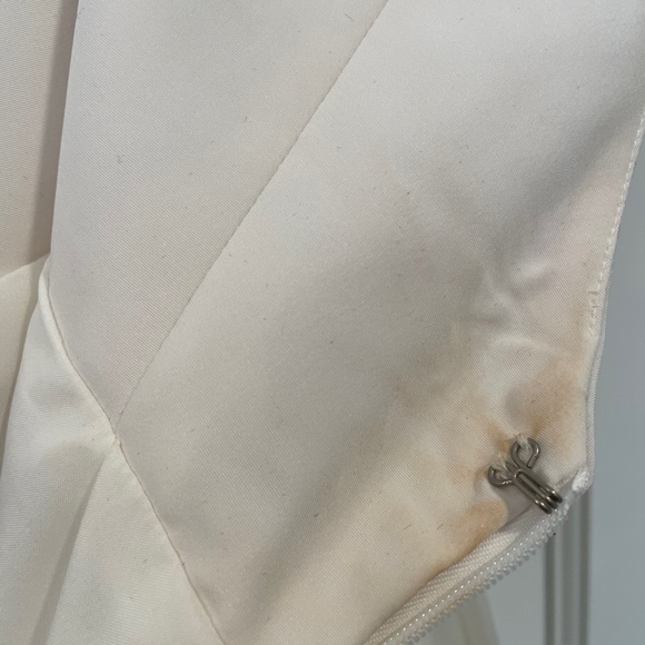 SOLD Carol Hannah Nolita organza wedding dress - Picture 11 of 13